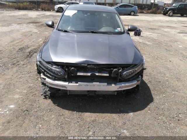 1HGCV2F9XJA052006 Honda Accord Touring 2.0t