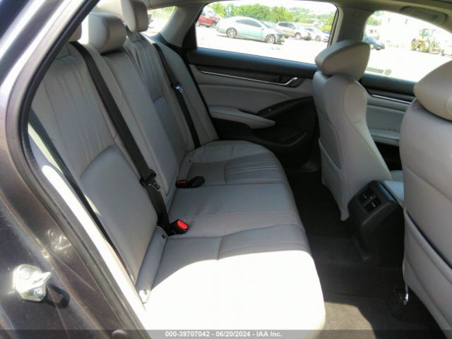 1HGCV2F9XJA052006 Honda Accord Touring 2.0t