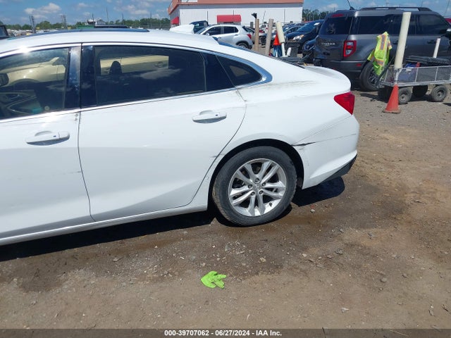Chevrolet MALIBU LT 2018 1G1ZD5ST7JF153059 Image 17