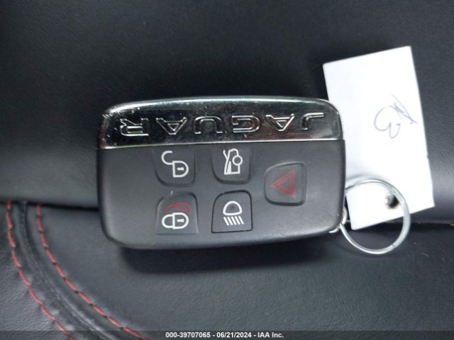 2016 JAGUAR F-TYPE SAJWJ6DL6GMK31343 Photo 10