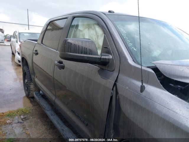 5TFEM5F10GX108496 Toyota Tundra Sr5 4.6l V8