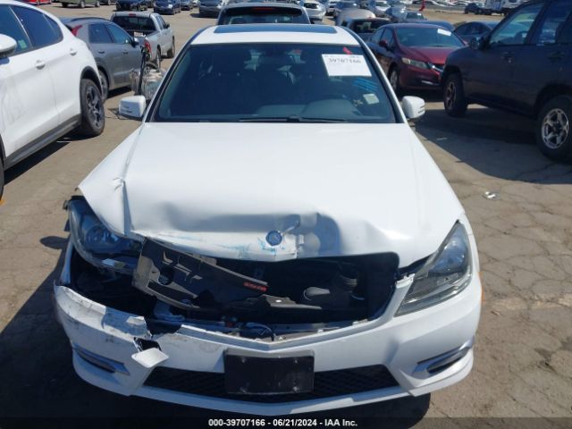 WDDGF4HB4EA941789 Mercedes-Benz C 250 Luxury/sport