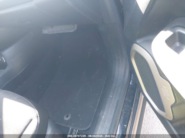 ZACCJABT7FPB36328 Jeep Renegade Latitude