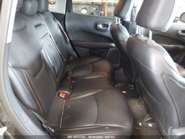3C4NJDCB4KT665965 Jeep Compass Limited 4x4