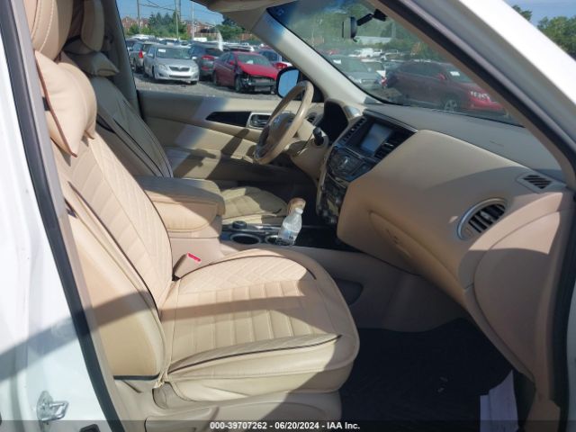5N1AR2MM7EC700957 Nissan Pathfinder Sv