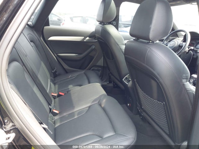 WA1GFCFS7FR013043 Audi Q3 2.0t Premium Plus