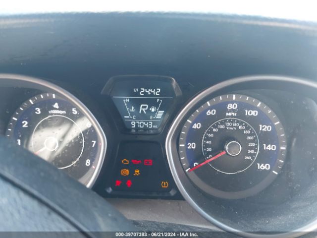 5NPDH4AE4FH631714 Hyundai ELANTRA SE