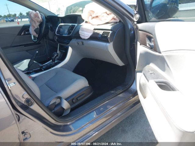 1HGCR3F97HA017153 Honda Accord Touring V6