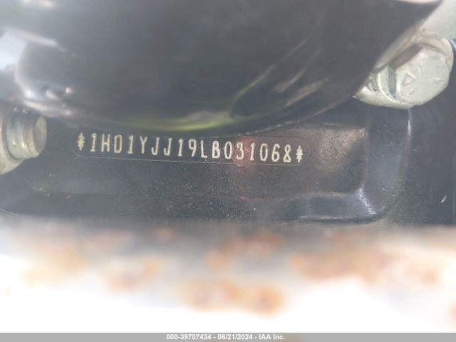 2020 HARLEY-DAVIDSON FXBB 1HD1YJJ19LB031068 Photo 9