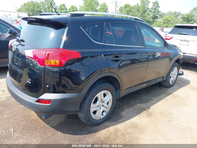 Toyota RAV4 LE 2015 2T3BFREV1FW371270 Image 4