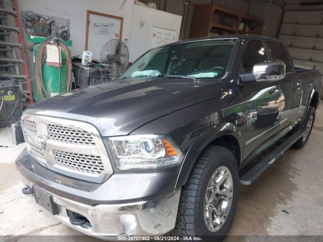 1C6RR7VM1JS293728 RAM 1500 Laramie  4x4 6'4 Box