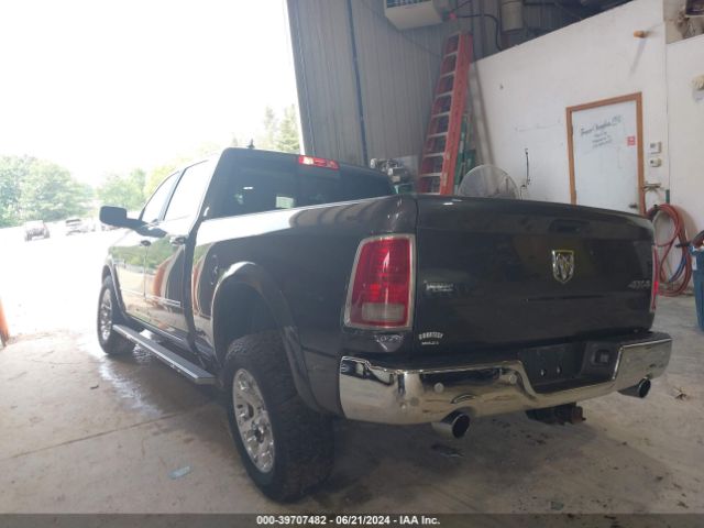 1C6RR7VM1JS293728 RAM 1500 Laramie  4x4 6'4 Box