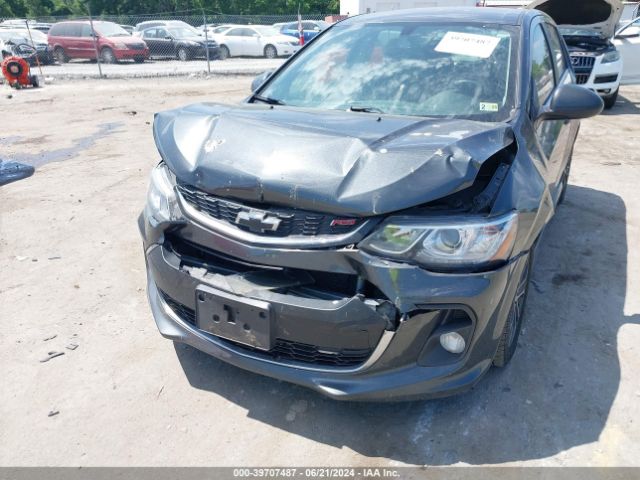 1G1JD6SH9J4116024 Chevrolet Sonic Lt Auto