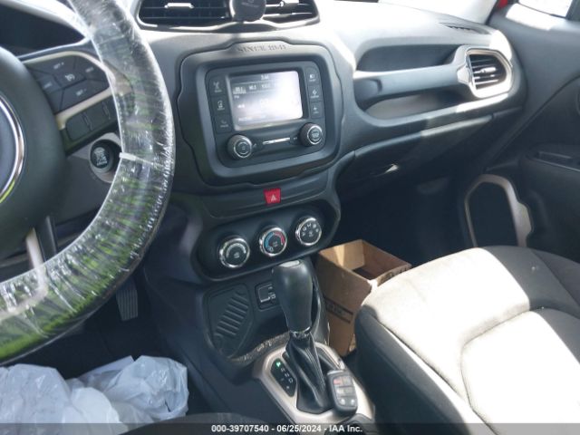 ZACCJABT2GPD05995 Jeep Renegade Latitude