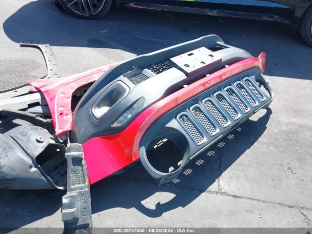 ZACCJABT2GPD05995 Jeep Renegade Latitude