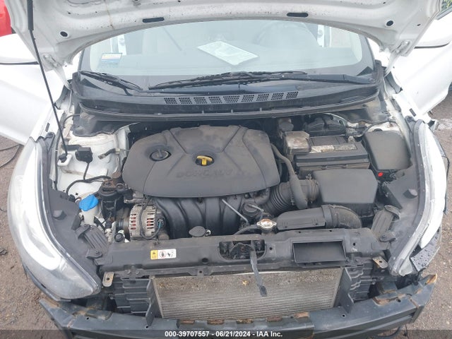 Hyundai ELANTRA SE 2015 5NPDH4AE2FH572615 Image 10