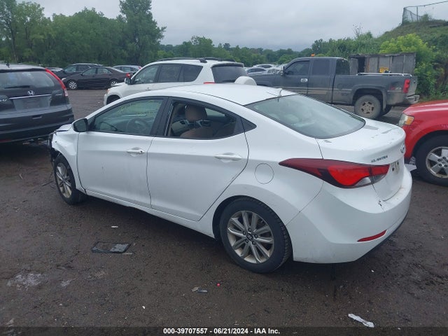Hyundai ELANTRA SE 2015 5NPDH4AE2FH572615 Image 3