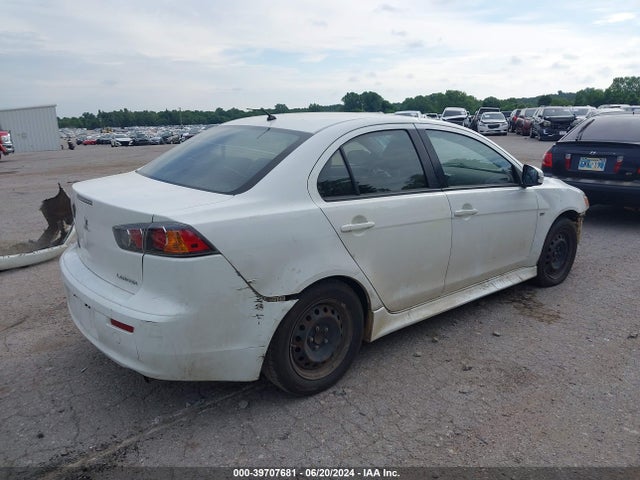 JA32U2FU8FU013940 Mitsubishi LANCER ES