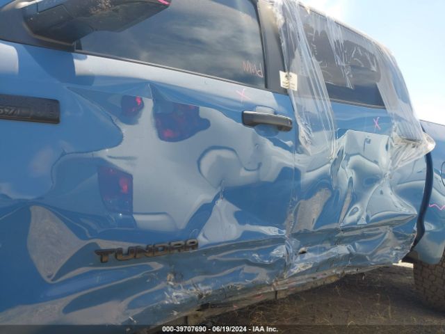 5TFDY5F18MX006715 Toyota Tundra Sr5