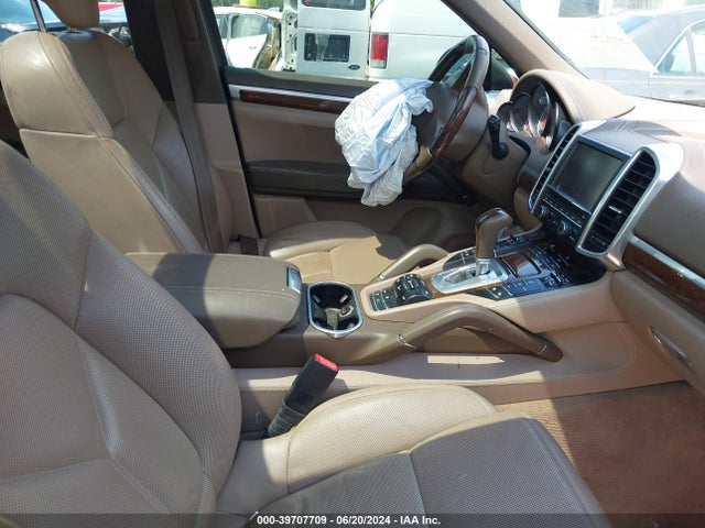 2013 PORSCHE CAYENNE WP1AB2A2XDLA85247 Photo 4