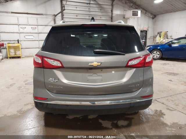 Chevrolet EQUINOX LT 2018 3GNAXSEV3JL117406 Image 16