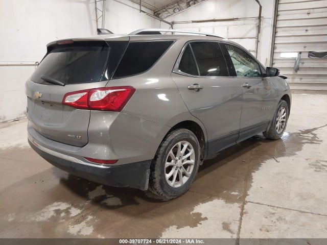 Chevrolet EQUINOX LT 2018 3GNAXSEV3JL117406 Image 4