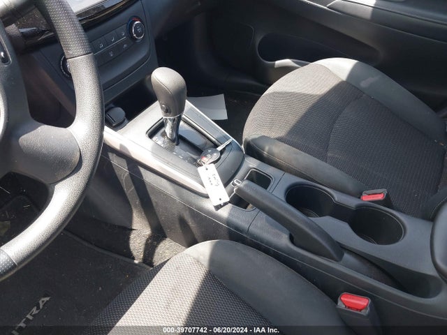 Nissan SENTRA S 2019 3N1AB7APXKY422727 Image 11