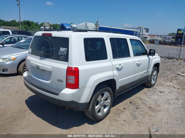 Jeep Patriot Latitude 2014 1C4NJRFB8ED816731 Image 4