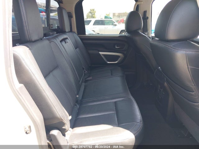 Nissan Titan Sl 2017 1N6AA1E64HN525529 Image 8