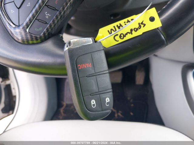 3C4NJCBB2KT726080 Jeep Compass Sun And Wheel Fwd