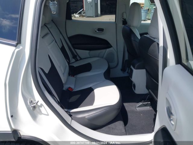 3C4NJCBB2KT726080 Jeep Compass Sun And Wheel Fwd