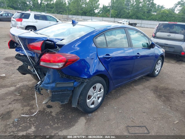KIA FORTE LX 2017 3KPFK4A7XHE017852 Image 4