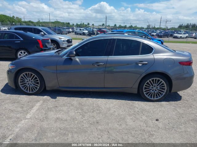 ZARFAECN6H7529473 Alfa Romeo Giulia Ti Rwd