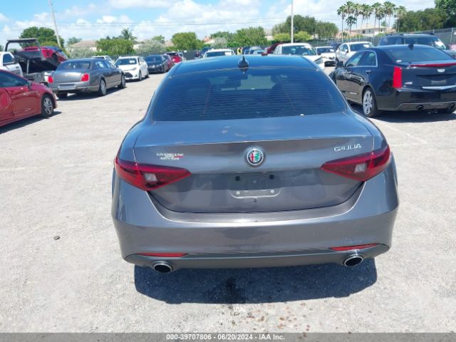 ZARFAECN6H7529473 Alfa Romeo Giulia Ti Rwd