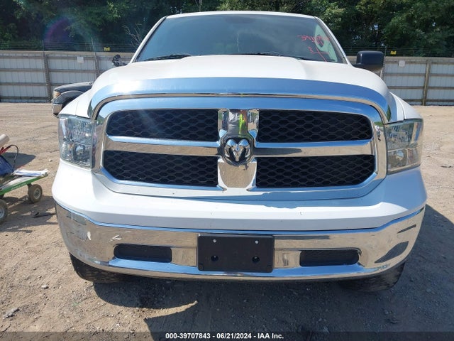 1C6RR7GT6FS518592 RAM 1500 Slt