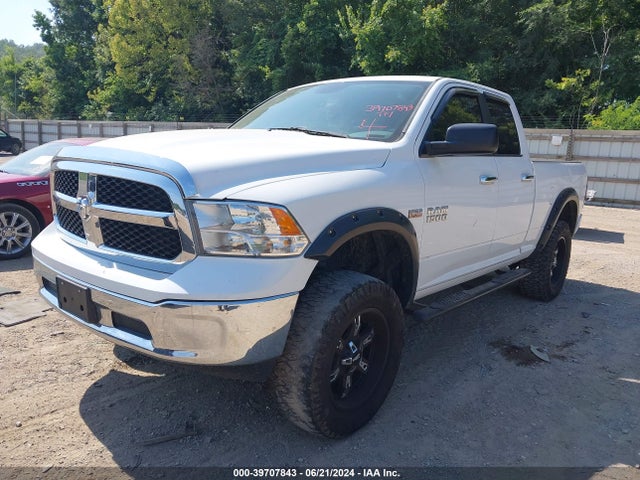 1C6RR7GT6FS518592 RAM 1500 Slt