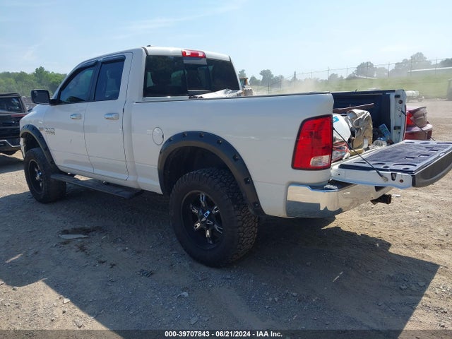1C6RR7GT6FS518592 RAM 1500 Slt