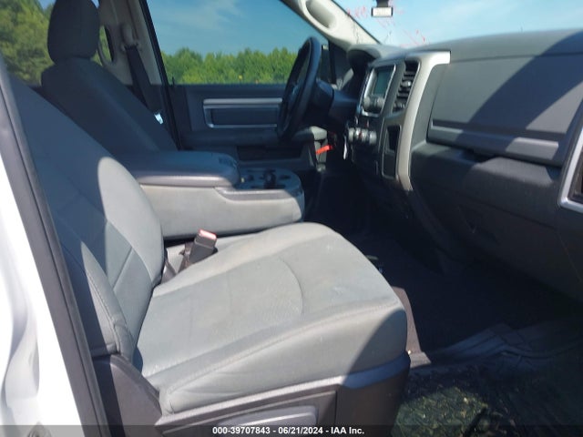 1C6RR7GT6FS518592 RAM 1500 Slt