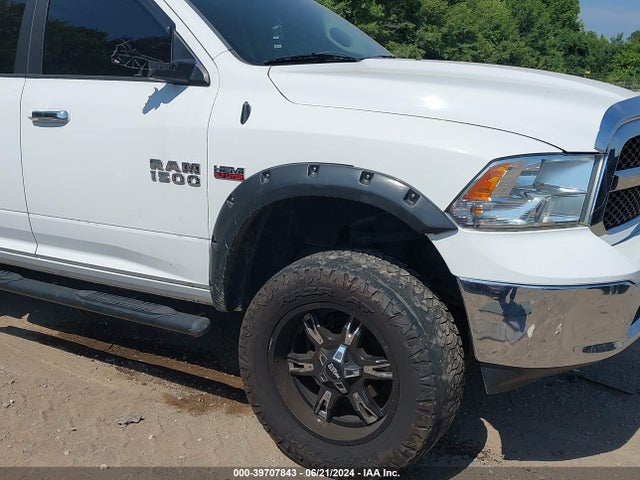 1C6RR7GT6FS518592 RAM 1500 Slt
