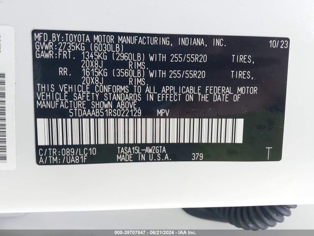 Toyota Grand Highlander Limited 2024 5TDAAAB51RS022129 Image 9