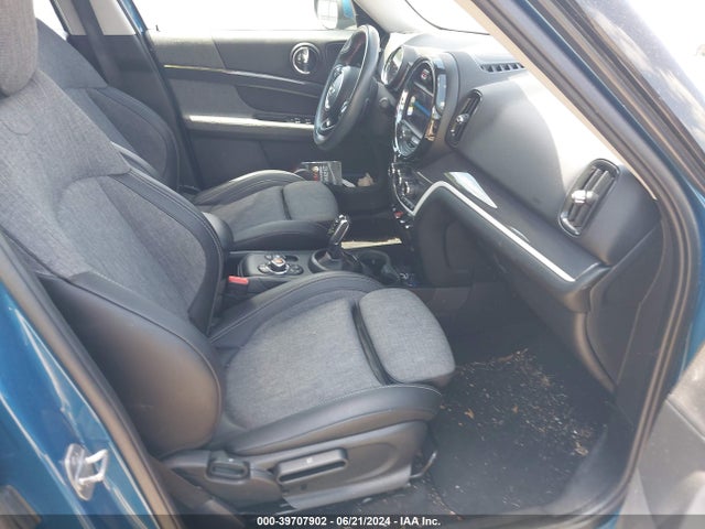 2020 MINI COUNTRYMAN WMZYW7C04L3L62745 Photo 4