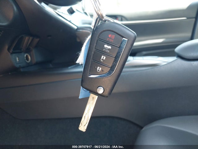 Toyota CAMRY SE 2022 4T1G11AK7NU677074 Image 11