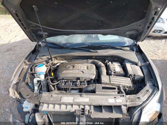 1VWAT7A36EC034590 Volkswagen Passat 1.8t S