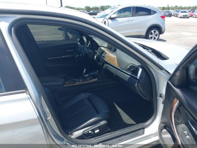 WBA8A9C50GK617406 BMW 320i