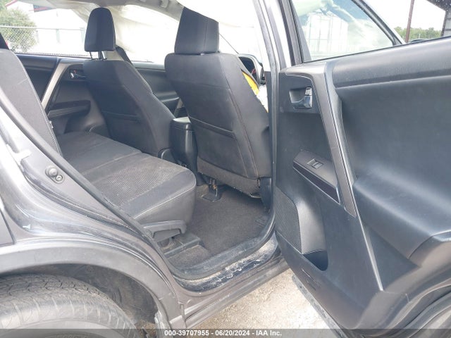 Toyota Rav4 Xle 2016 JTMWFREV7GJ084355 Image 8