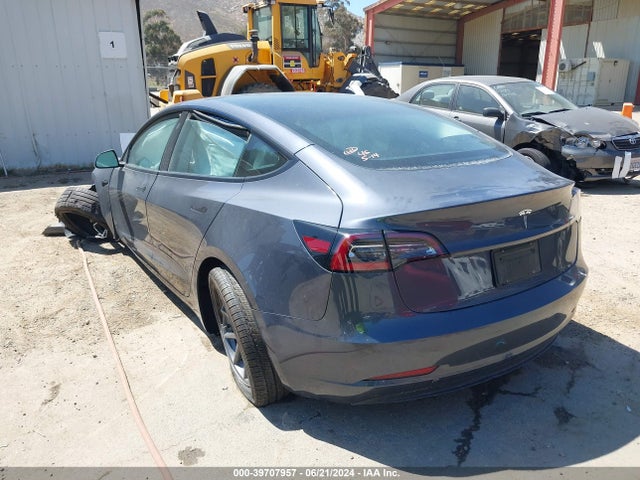 2023 TESLA MODEL 3 5YJ3E1EA2PF509072 Photo 2