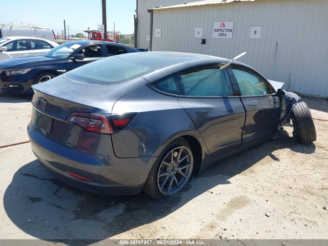 2023 TESLA MODEL 3 5YJ3E1EA2PF509072 Photo 3