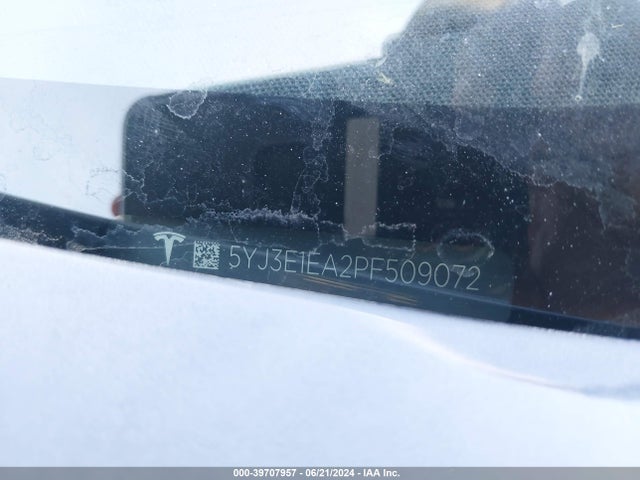 2023 TESLA MODEL 3 5YJ3E1EA2PF509072 Photo 8