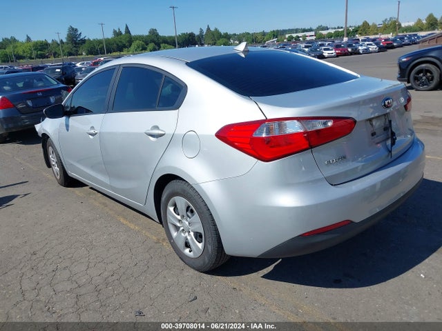 KIA FORTE LX 2016 KNAFK4A60G5559881 Image 3