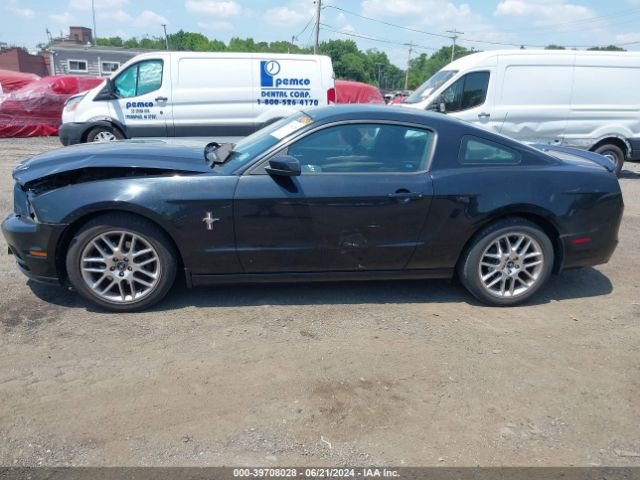 1ZVBP8AM8E5323952 Ford Mustang V6 Premium